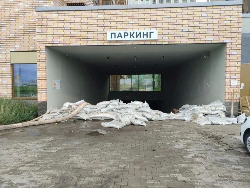 В Тюмени прокуратура проверяет информацию о затоплении паркинга в жилом комплексе Корней В Тюмени прокуратура проверяет информацию о затоплении паркинга в жилом комплексе Корней