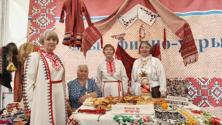 Выпечку народов России презентуют на "Хлебном фестивале" Выпечку народов России презентуют на "Хлебном фестивале"