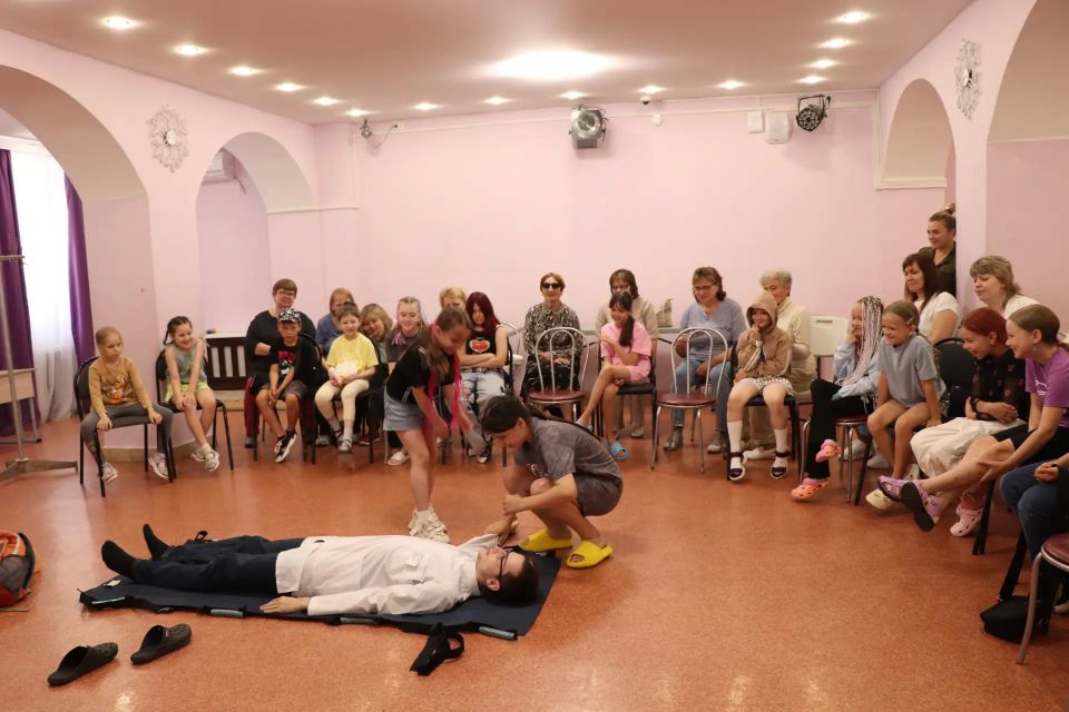 Уметь спасти: как освоить первую помощь с детства Уметь спасти: как освоить первую помощь с детства