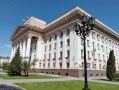 Тюменский губернатор поздравил работников текстильной и лёгкой промышленности