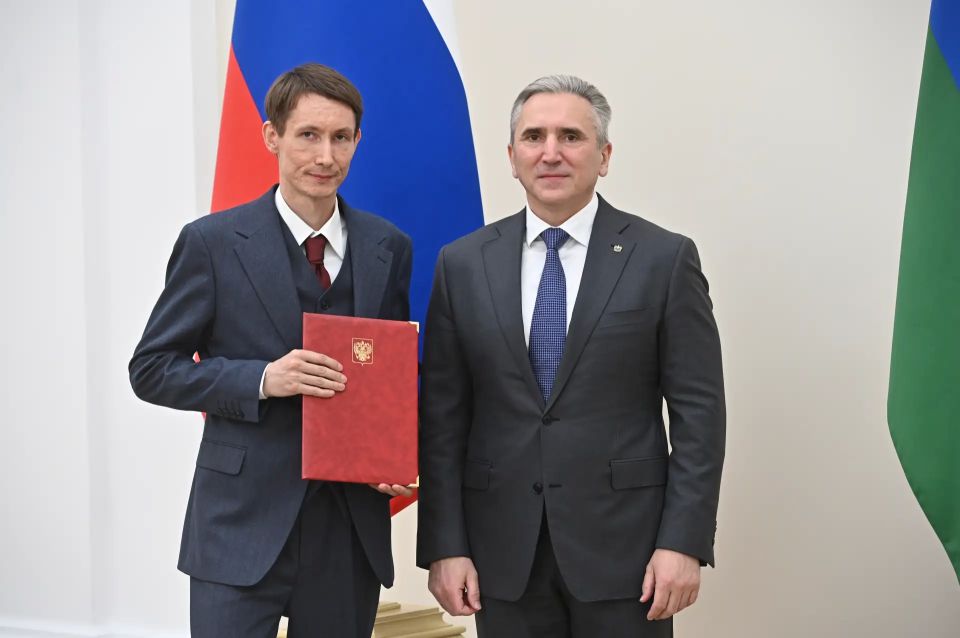 Директор Управления капитального строительства Тюменской области получил награду Президента РФ Директор Управления капитального строительства Тюменской области получил награду Президента РФ