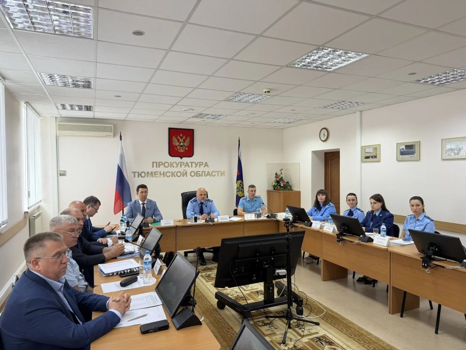 В надзорном ведомстве проведено совещание по вопросам обеспечения надлежащего взаимодействия между судебными приставами и участниками исполнительного производства В надзорном ведомстве проведено совещание по вопросам обеспечения надлежащего взаимодействия между судебными приставами и участниками исполнительного производства