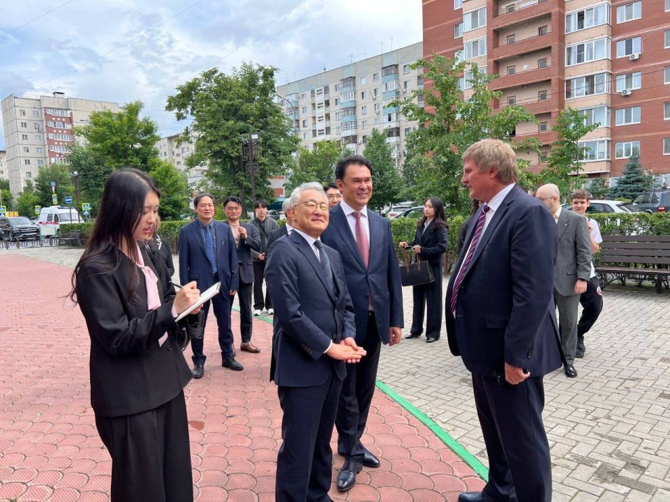 Глава города Максим Афанасьев встретился Глава города Максим Афанасьев встретился
