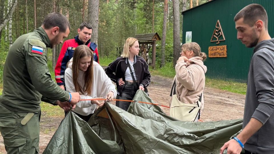 Первый летний поход Первых Первый летний поход Первых
