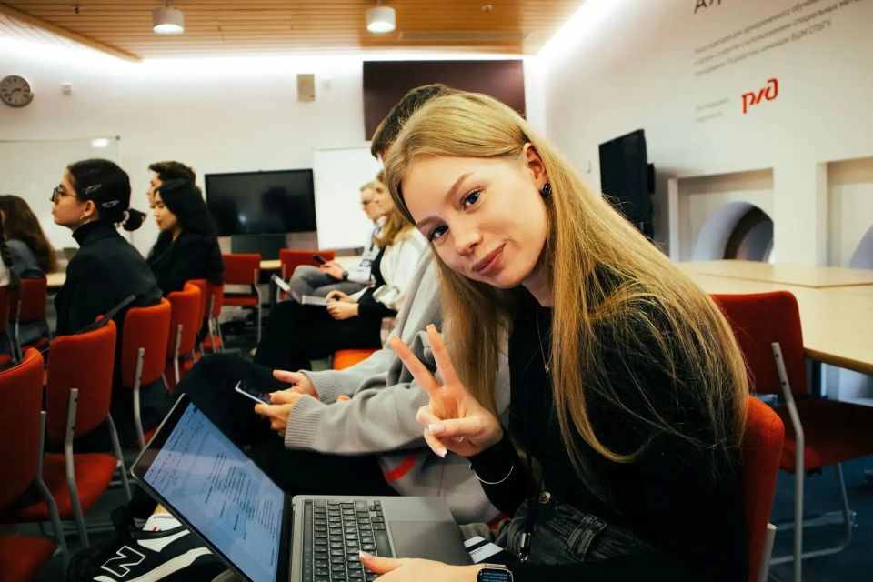 Тюменскую молодежь приглашают на конференцию «Менеджмент Будущего»-2026 Тюменскую молодежь приглашают на конференцию «Менеджмент Будущего»-2026