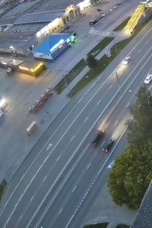 «Вот и до Мельникайте добрались»: на участке от Объездной и до самого кольца на 50 лет Октября появилась автобусная полоса «Вот и до Мельникайте добрались»: на участке от Объездной и до самого кольца на 50 лет Октября появилась автобусная полоса