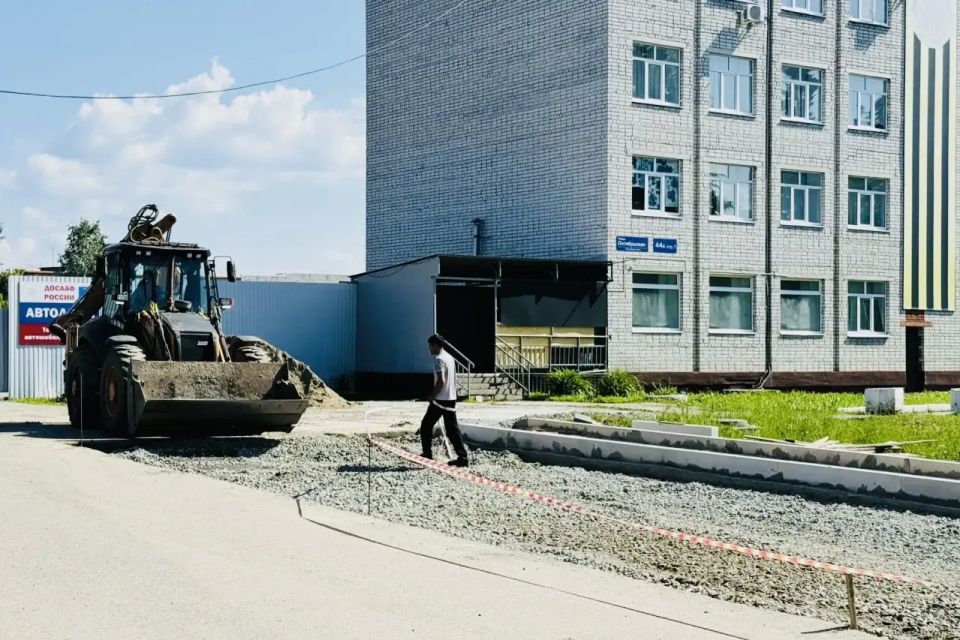 Планово продолжаем ремонт улично-дорожной сети Планово продолжаем ремонт улично-дорожной сети