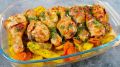 Необычное сочетание: картошка и куриные голени, которое придаст вашему обеду особенности