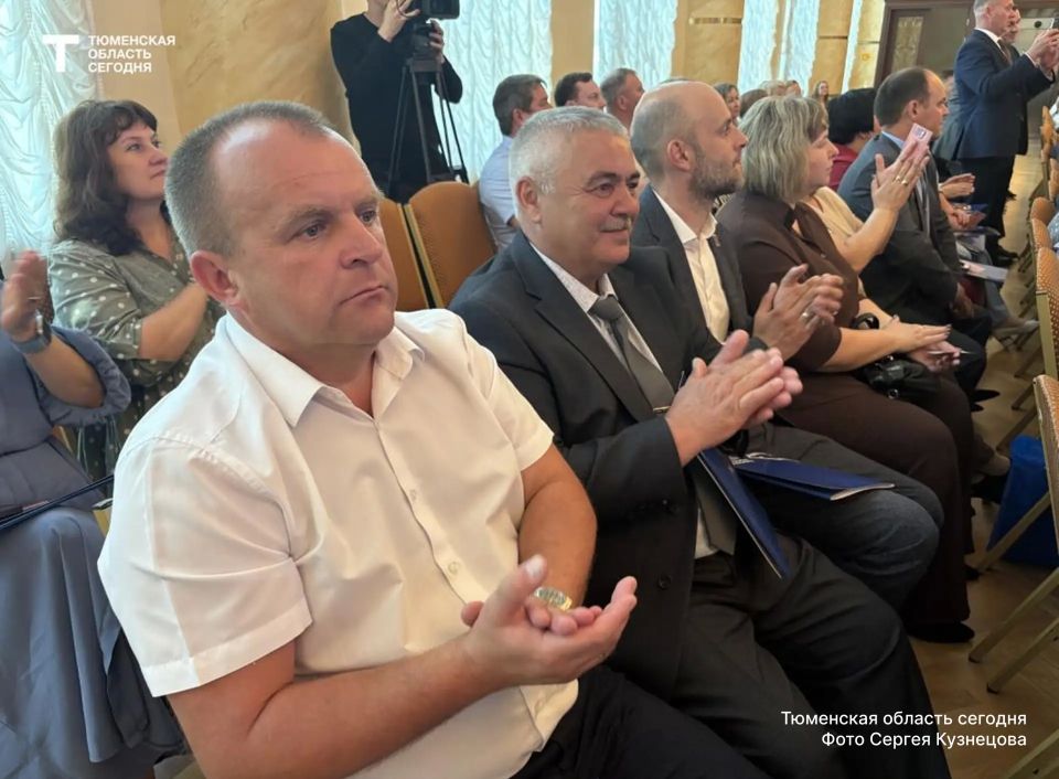 От помощи бойцам СВО до благоустройства: Александр Моор обозначил задачи «Единой России» перед выборами От помощи бойцам СВО до благоустройства: Александр Моор обозначил задачи «Единой России» перед выборами
