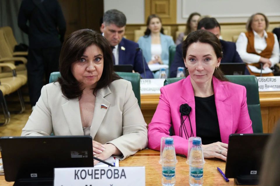 Максим Афанасьев: В Совете Федерации в рамках обсуждения устойчивого развития муниципальных территорий рассмотрели практику по развитию территорий города Тюмени Максим Афанасьев: В Совете Федерации в рамках обсуждения устойчивого развития муниципальных территорий рассмотрели практику по развитию территорий города Тюмени