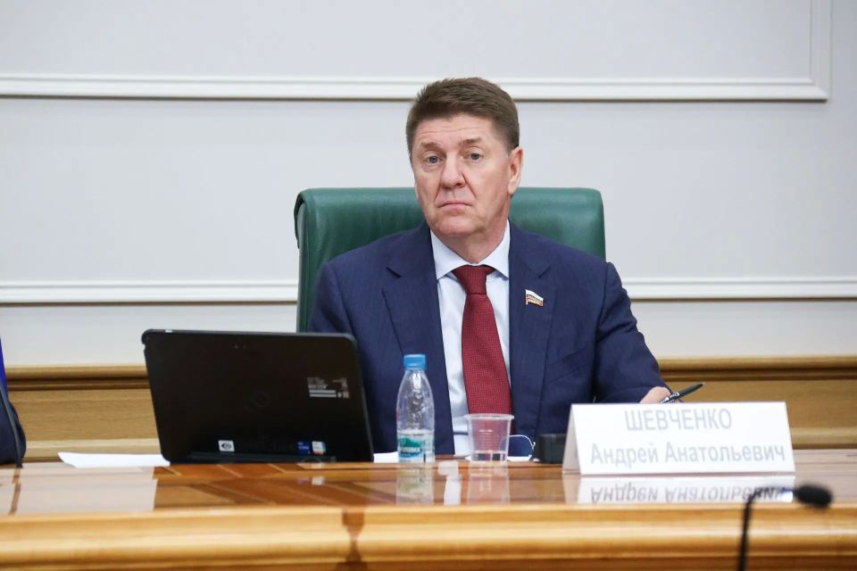 Максим Афанасьев: В Совете Федерации в рамках обсуждения устойчивого развития муниципальных территорий рассмотрели практику по развитию территорий города Тюмени Максим Афанасьев: В Совете Федерации в рамках обсуждения устойчивого развития муниципальных территорий рассмотрели практику по развитию территорий города Тюмени