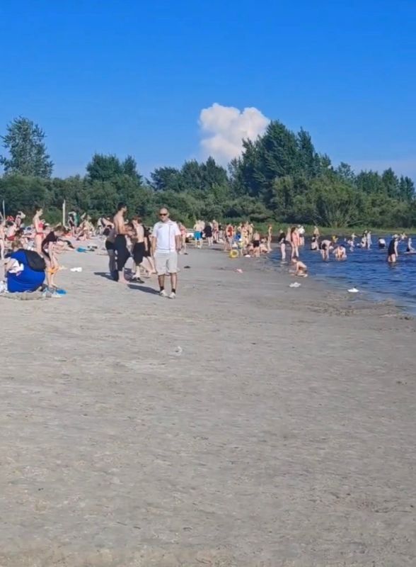 В Тюменской области определили 10 водоёмов, где разрешено купаться В Тюменской области определили 10 водоёмов, где разрешено купаться