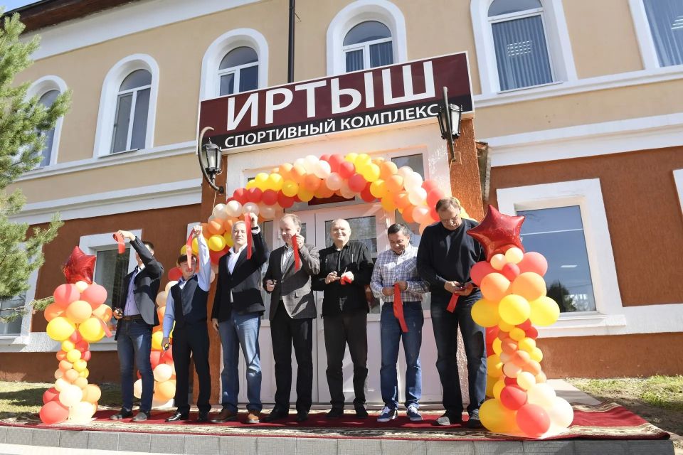 Сердечно поздравляю Владимира Владимировича Мазура с юбилеем! Сердечно поздравляю Владимира Владимировича Мазура с юбилеем!