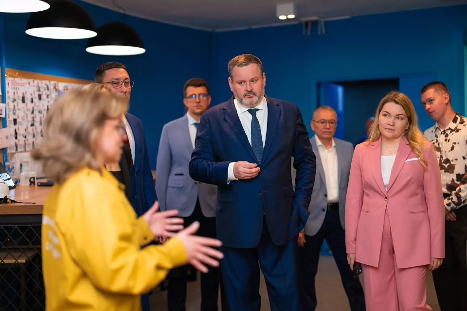 Глава Минтруда России Антон Котяков посетил с рабочим визитом Ямало-Ненецкий автономный округ Глава Минтруда России Антон Котяков посетил с рабочим визитом Ямало-Ненецкий автономный округ
