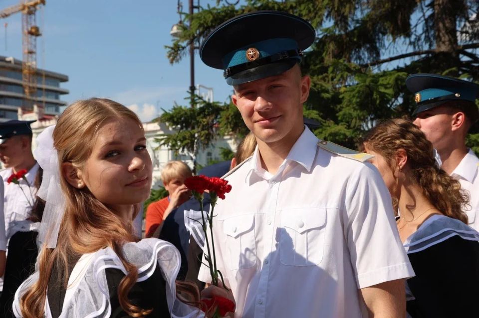 Память о героях жива!. Друзья, хотим поделиться с вами не просто фактами, а историей, которая трогает до глубины души Память о героях жива!. Друзья, хотим поделиться с вами не просто фактами, а историей, которая трогает до глубины души
