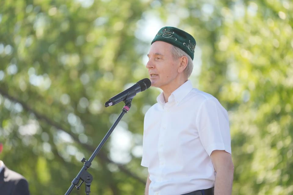 Сабантуй: много цветов — целый луг Сабантуй: много цветов — целый луг