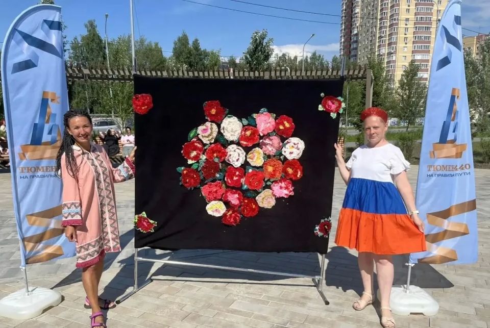 Фестиваль дружбы народов на бульваре Петра Ершова Фестиваль дружбы народов на бульваре Петра Ершова