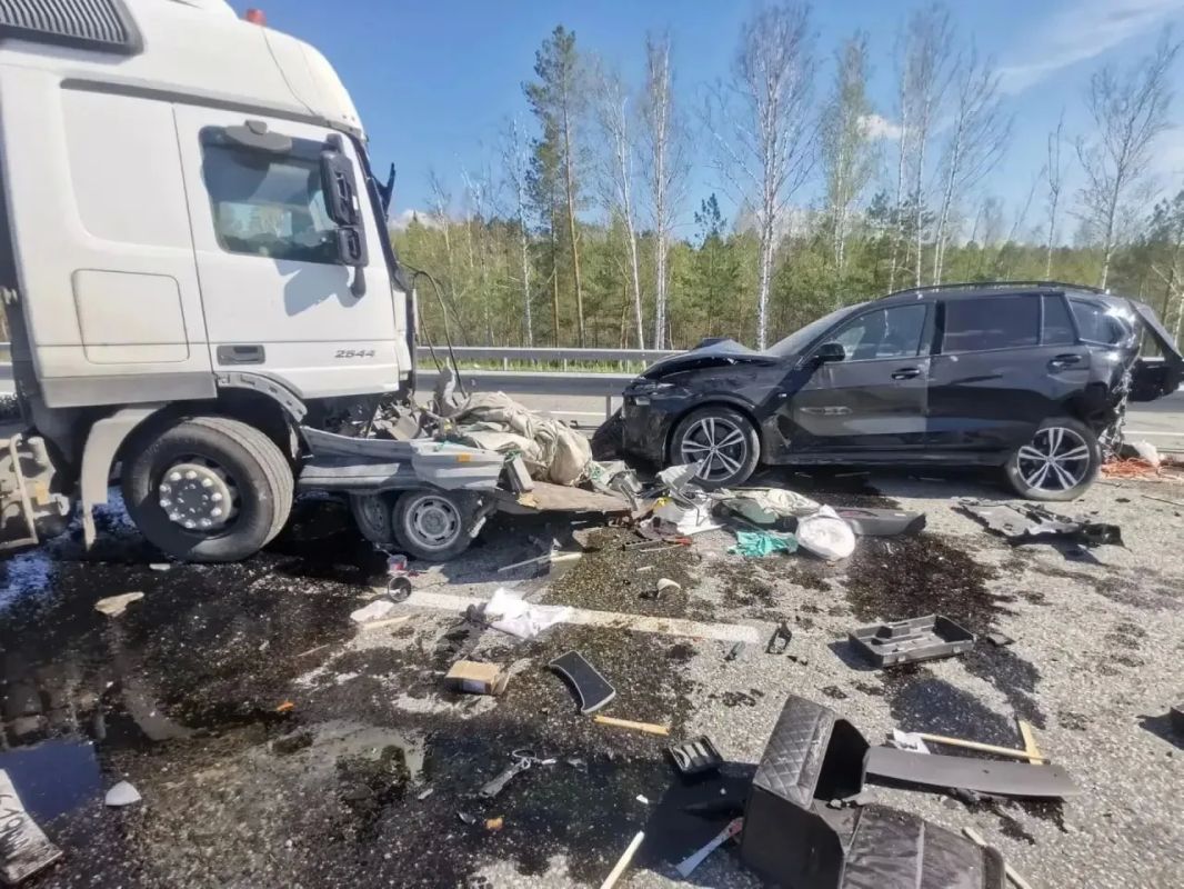 На 145-м километре автодороги Тюмень – Ханты-Мансийск произошло смертельное ДТП На 145-м километре автодороги Тюмень – Ханты-Мансийск произошло смертельное ДТП