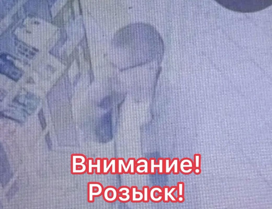 Сотрудники отдела полиции № 1 УМВД России по г. Тюмени устанавливают личность мужчины, который 18 июня, в магазине «Магнит», расположенном по ул. Монтажников, похитил алкогольный напиток, сыр и шоколад