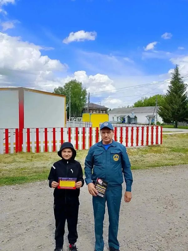 В целях профилактики пожаров и повышения культуры безопасности среди населения Вагайского и Юргинского округов работники противопожарной службы Тюменской области провели разъяснительную работу по пожарной безопасности в... В целях профилактики пожаров и повышения культуры безопасности среди населения Вагайского и Юргинского округов работники противопожарной службы Тюменской области провели разъяснительную работу по пожарной безопасности в...