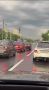 Ливень в Тюмени устроил настоящий водный переполох: городские улицы оказались под водой — она поднялась так высоко, что скрывала половину колёс машин