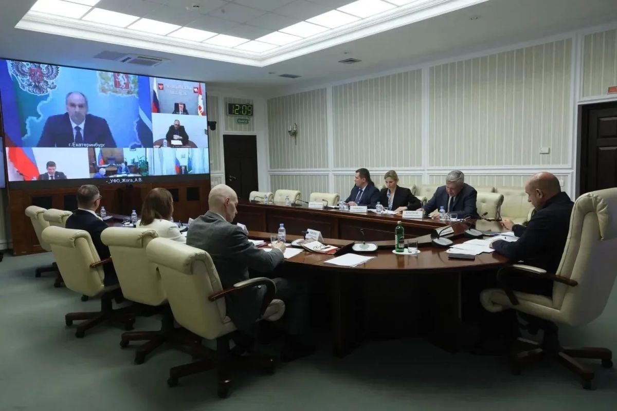Александр Моор: Подготовку к предстоящему отопительному сезону обсудили на Совете при полномочном представителе президента России в Уральском федеральном округе Александр Моор: Подготовку к предстоящему отопительному сезону обсудили на Совете при полномочном представителе президента России в Уральском федеральном округе