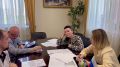Начальник жилищной инспекции Лариса Боровицкая встретилась с тюменкой, обеспокоенной чужими машинами на придомовой территории Пенсионерка из дома у набережной относится к общедомовому имуществу с высокой степенью...
