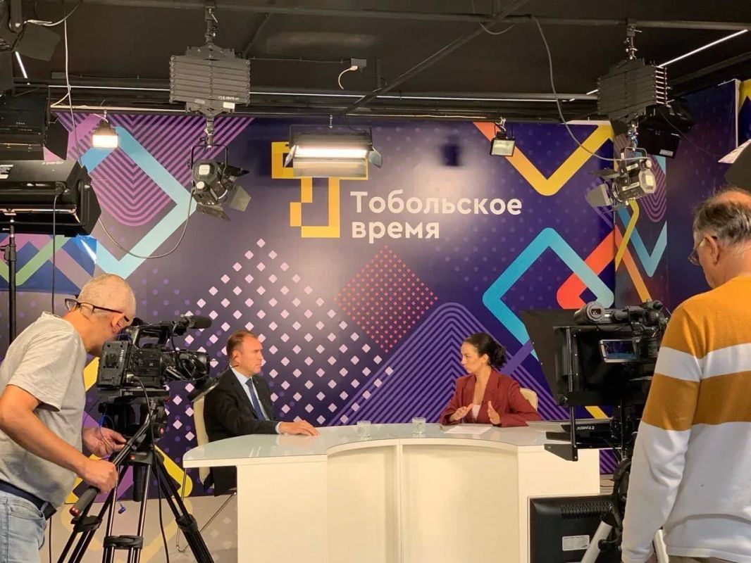 Тобольскому телевидению — 35 лет! Тобольскому телевидению — 35 лет!