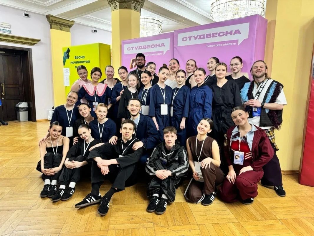 65 красных дипломов — звёздный выпуск пединститута в Тобольске 65 красных дипломов — звёздный выпуск пединститута в Тобольске