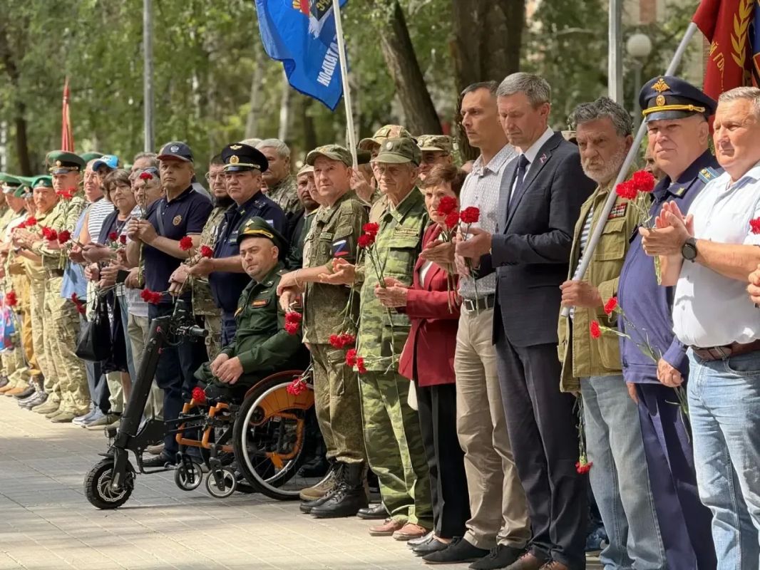 В Тюменской области отметили День ветеранов боевых действий В Тюменской области отметили День ветеранов боевых действий