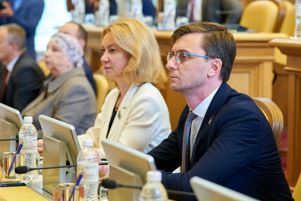 Руслан Кухарук: На финальном заседании Думы Югры VII созыва подвели итоги работы депутатского корпуса Руслан Кухарук: На финальном заседании Думы Югры VII созыва подвели итоги работы депутатского корпуса