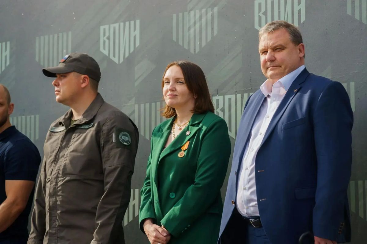Военно-патриотический лагерь "Время юных героев" открыл первую смену в 2026 году в Тюмени Военно-патриотический лагерь "Время юных героев" открыл первую смену в 2026 году в Тюмени