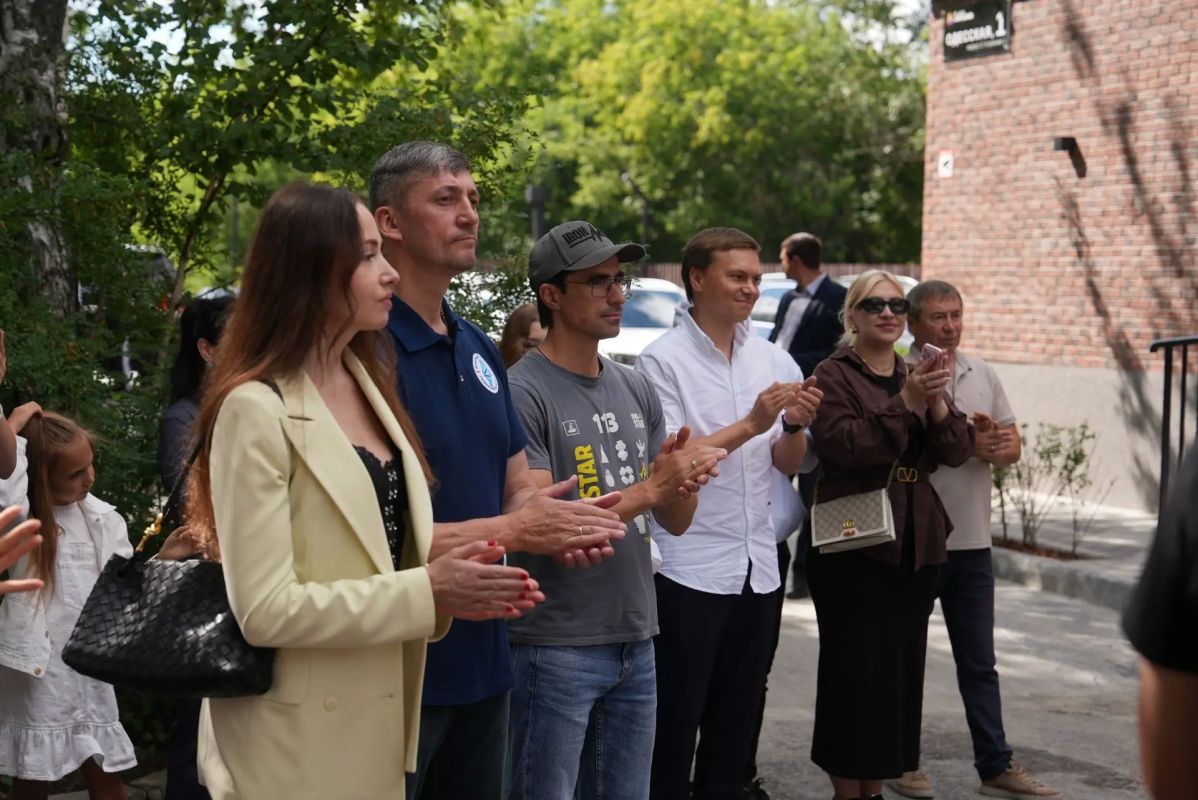Максим Афанасьев: Стало доброй традицией: в канун Дня города компания «СофиЛэнд» дарит Тюмени новые спортивные объекты Максим Афанасьев: Стало доброй традицией: в канун Дня города компания «СофиЛэнд» дарит Тюмени новые спортивные объекты