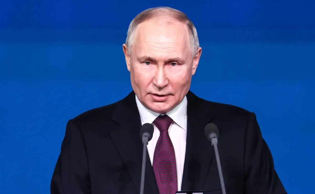 Более 35 тысяч предложений от тюменцев в народную программу «Единой России» отправили в Москву Более 35 тысяч предложений от тюменцев в народную программу «Единой России» отправили в Москву
