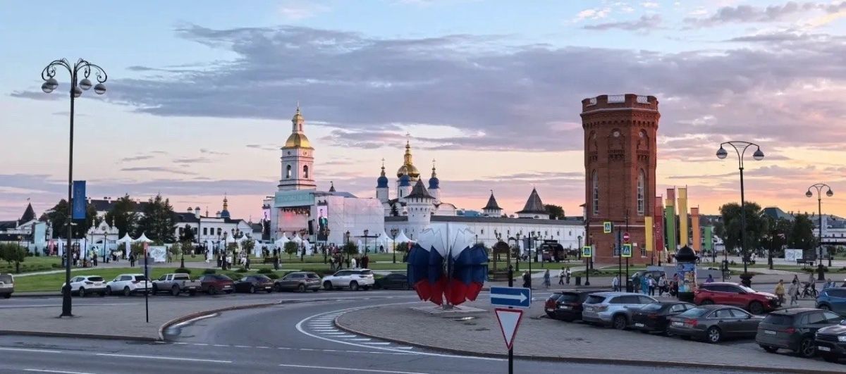 Красивые летние кадры с фестиваля «Лето в Тобольском кремле» Красивые летние кадры с фестиваля «Лето в Тобольском кремле»