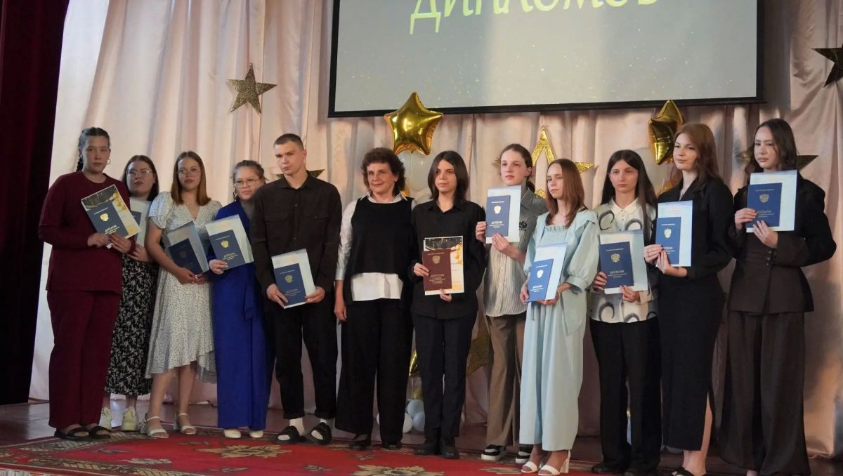 Выпускные в отделениях Агротехнологического колледжа продолжаются Выпускные в отделениях Агротехнологического колледжа продолжаются