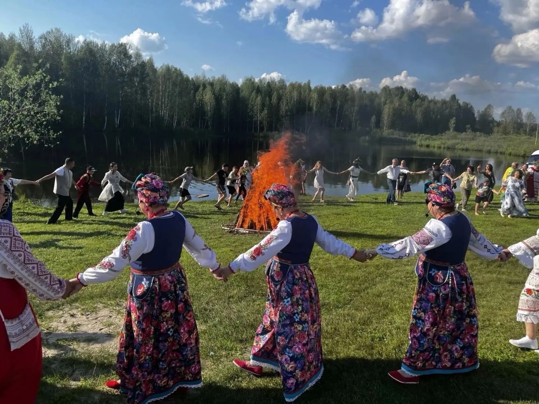 В Нижнетавдинском округе отметили праздник Ивана Купалы В Нижнетавдинском округе отметили праздник Ивана Купалы
