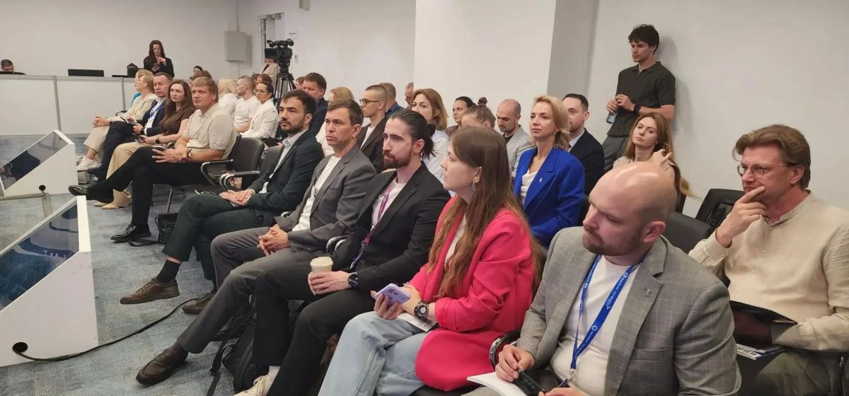 Инвестиционный потенциал Тюменской области презентовали на Международной выставке "Иннопром-2026" Инвестиционный потенциал Тюменской области презентовали на Международной выставке "Иннопром-2026"