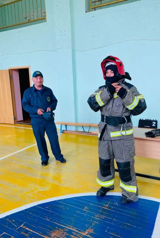 Урок от настоящих огнеборцев Урок от настоящих огнеборцев