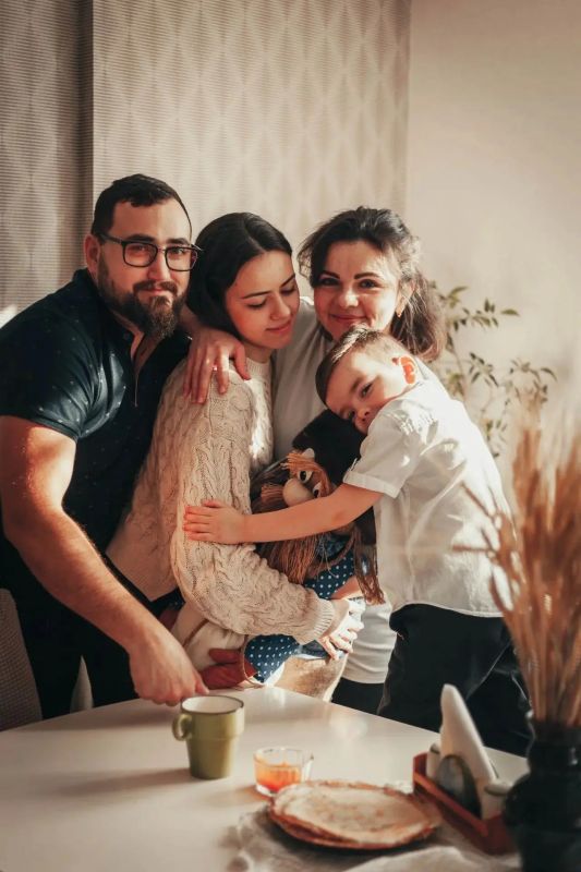 Максим Афанасьев: Дорогие друзья!. Сегодня, в День семьи, любви и верности, хочется говорить о самом главном Максим Афанасьев: Дорогие друзья!. Сегодня, в День семьи, любви и верности, хочется говорить о самом главном