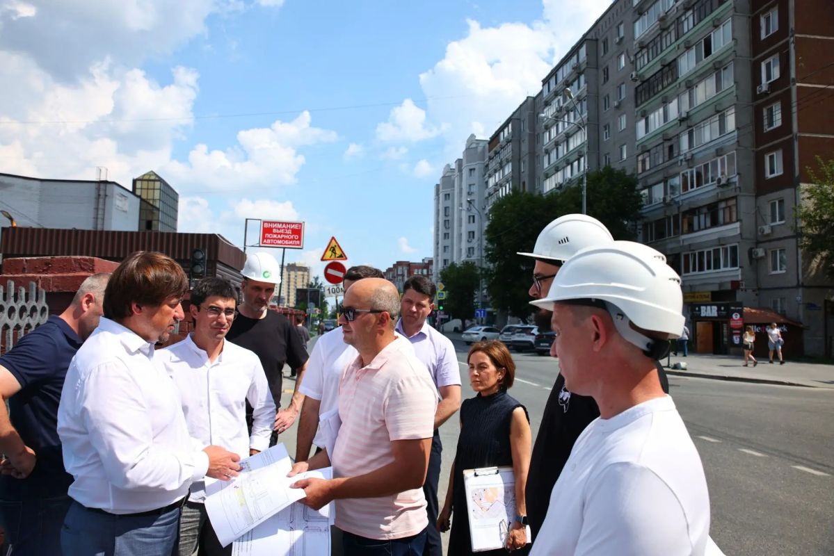 Максим Афанасьев: В Тюмени полным ходом идет подготовка к зиме Максим Афанасьев: В Тюмени полным ходом идет подготовка к зиме
