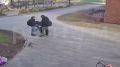 Марина Ахмедова: В апреле житель Тюмени Ильдус гулял с детьми 1,5 и 5 лет во дворе своего дома на улице Академической