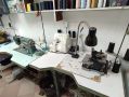 Как создать свой неповторимый стиль в одежде? Как рождается идея модели и превращается в готовую вещь? Какие инструменты используются? И люди каких профессий в этом участвуют?