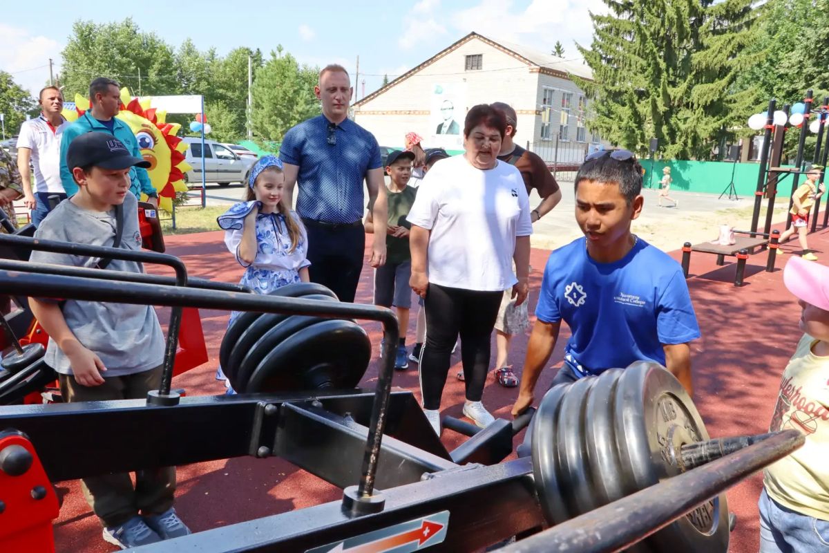В селе Петелино открыли современную площадку ГТО В селе Петелино открыли современную площадку ГТО