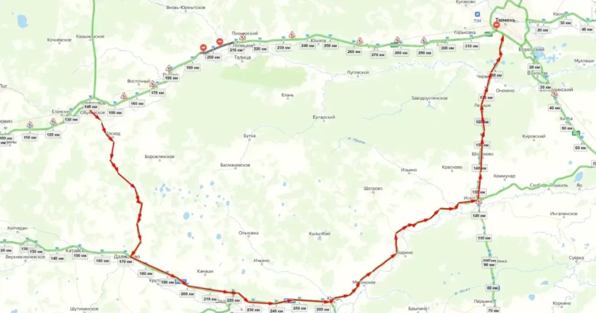 По информации ФКУ «Уралуправтодор», на автодороге Р-351 Екатеринбург – Тюмень сохраняются ограничения движения из-за паводковой ситуации на реке Юрмыч