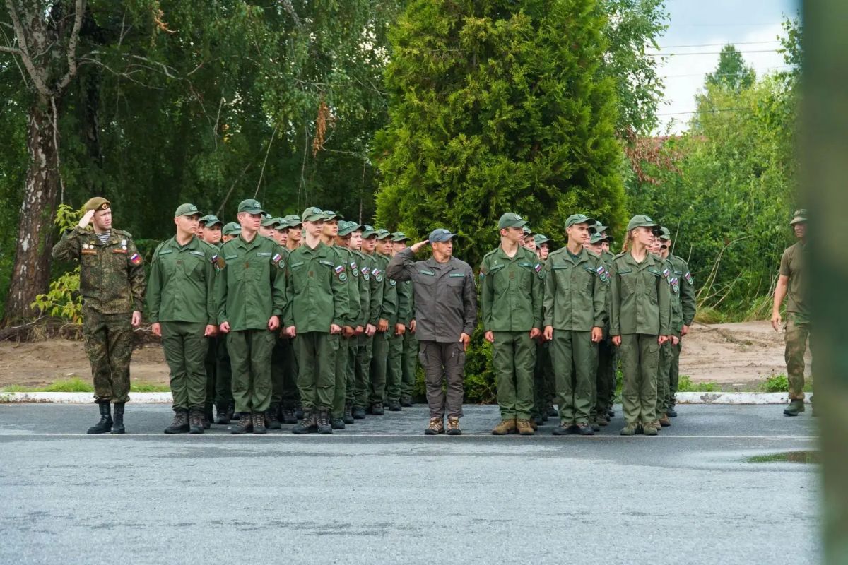 «Время юных героев»: сто ребят из Тюменской области и Москвы стали участниками второй профильной смены филиала центра «ВОИН» «Время юных героев»: сто ребят из Тюменской области и Москвы стали участниками второй профильной смены филиала центра «ВОИН»