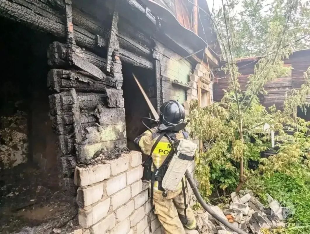 Пожар в Ишиме унёс жизнь человека Пожар в Ишиме унёс жизнь человека