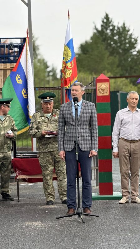 Из Тюмени отправили очередной гуманитарный конвой в зону специальной военной операции Из Тюмени отправили очередной гуманитарный конвой в зону специальной военной операции