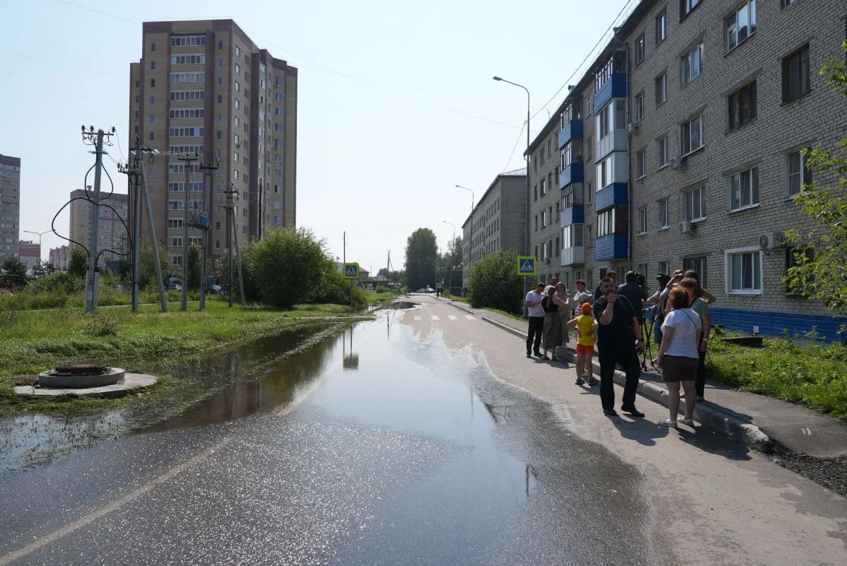 Максим Афанасьев: Как известно, обильные и залповые осадки стали причиной значительного повышения уровня воды в Туре (впервые превысив даже уровень весеннего половодья), почва в Тюмени переувлажнена, грунтовые воды также... Максим Афанасьев: Как известно, обильные и залповые осадки стали причиной значительного повышения уровня воды в Туре (впервые превысив даже уровень весеннего половодья), почва в Тюмени переувлажнена, грунтовые воды также...