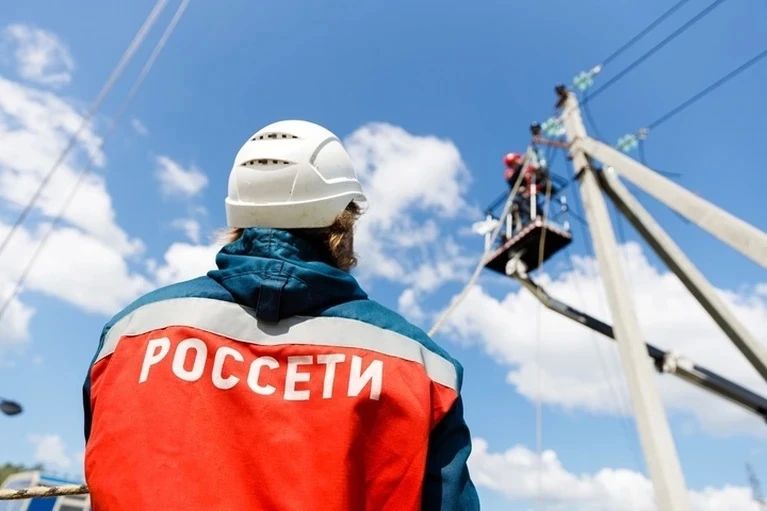 В Тюменском округе Тюменской области системообразующая электросетевая компания (СТСО) «Россети Тюмень» приступили к третьей очереди масштабного проекта по реконструкции распределительных сетей